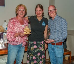 1e prijs Charles Angels 5.0